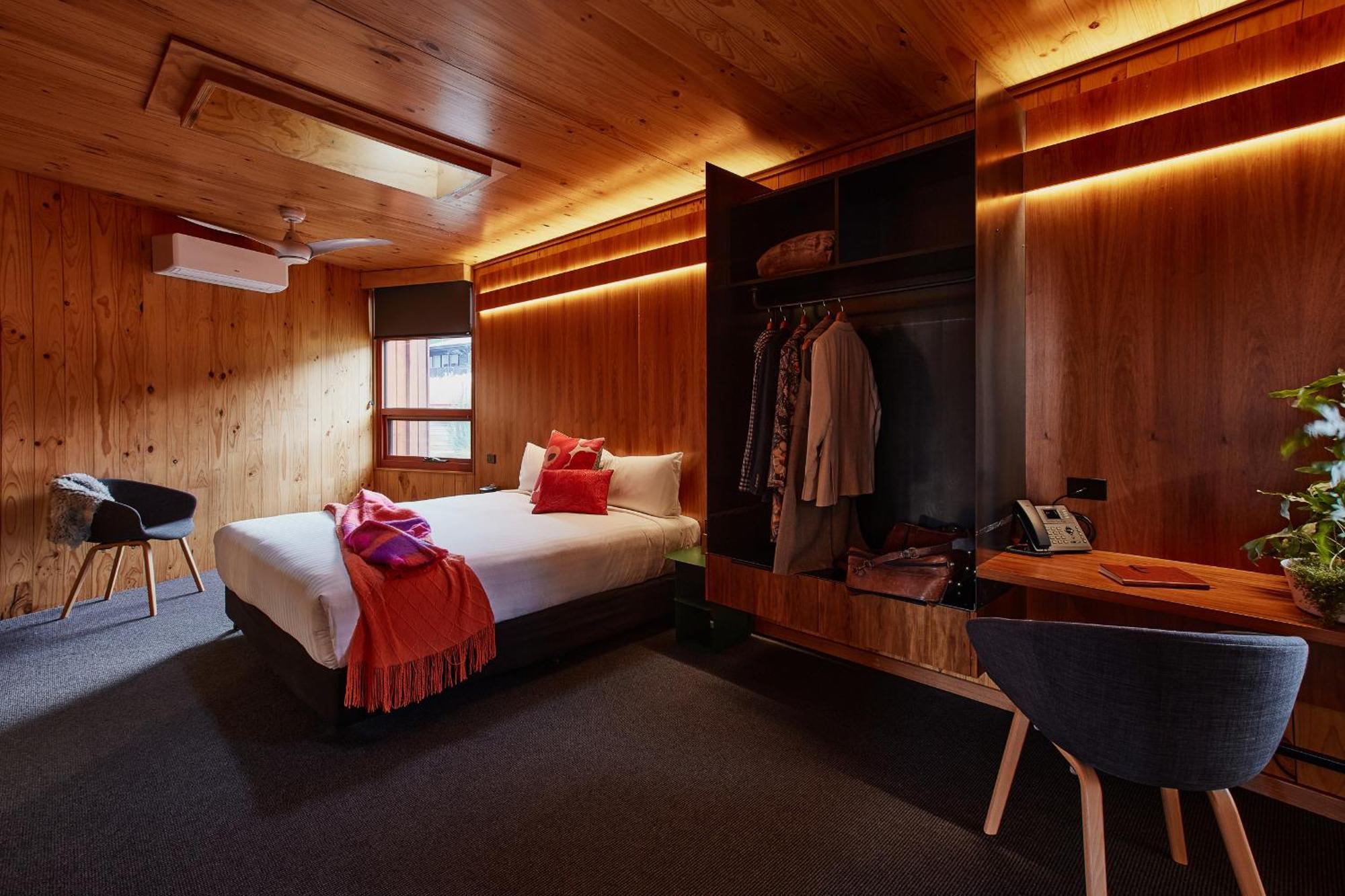Iron Creek Bay Estate Hotel Sorell Bagian luar foto